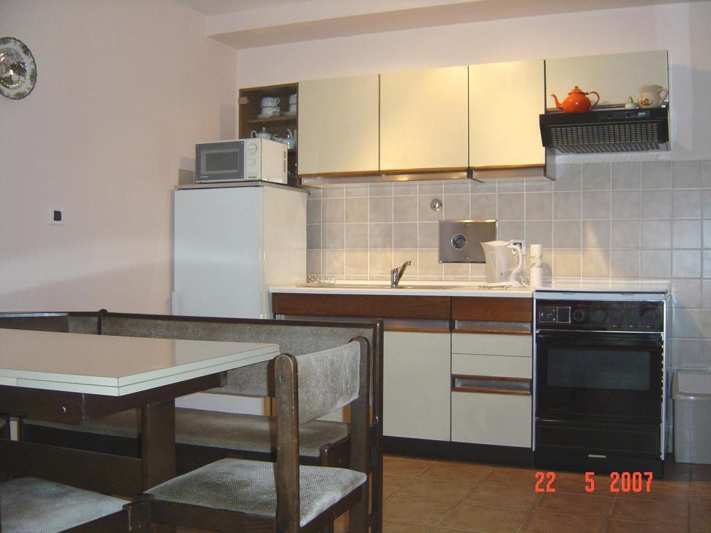 Apartments Sonja Opatija Ruang foto