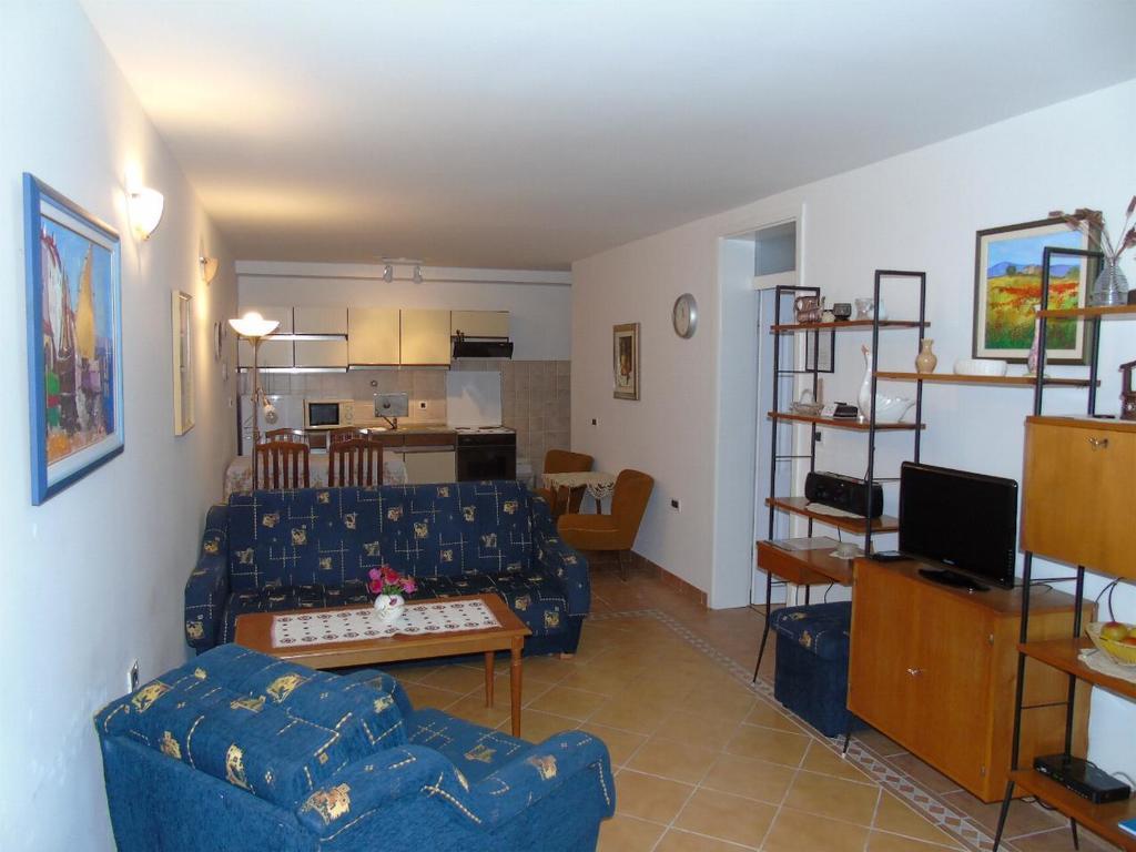 Apartments Sonja Opatija Ruang foto