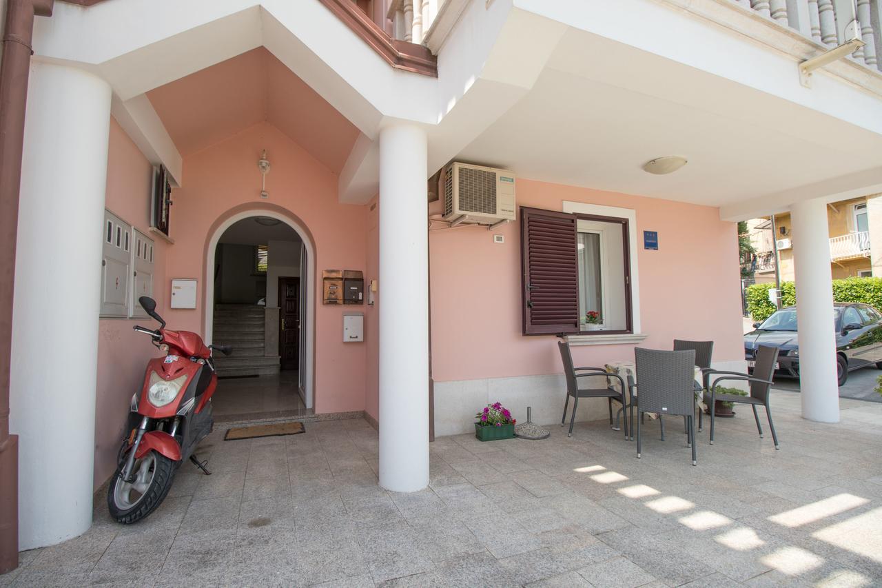 Apartments Sonja Opatija Bagian luar foto