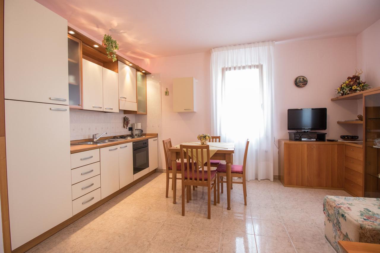 Apartments Sonja Opatija Bagian luar foto