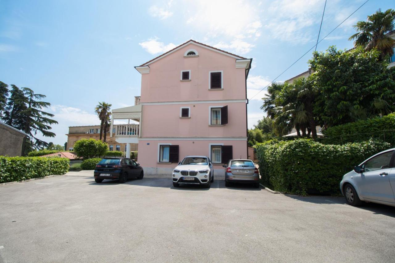 Apartments Sonja Opatija Bagian luar foto