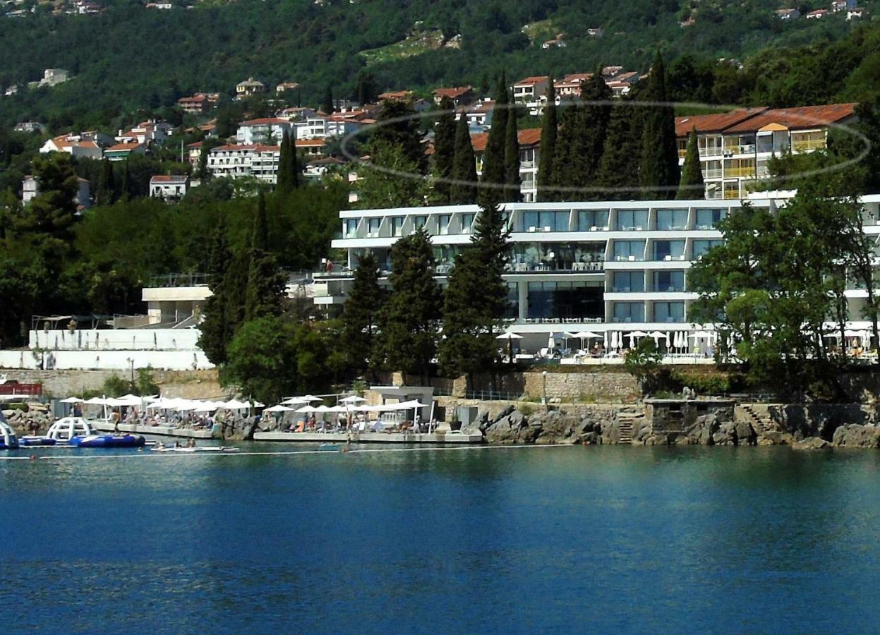 Apartments Sonja Opatija Bagian luar foto